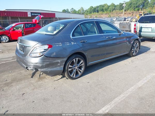2017 MERCEDES-BENZ C 300 LUXURY