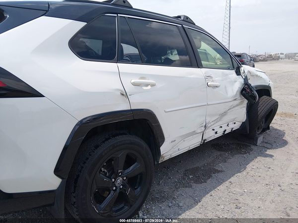 2019 TOYOTA RAV4 HYBRID XSE