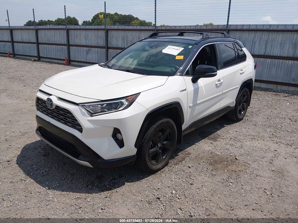 2019 TOYOTA RAV4 HYBRID XSE