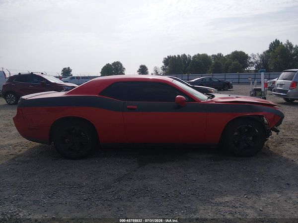 2014 DODGE CHALLENGER SXT