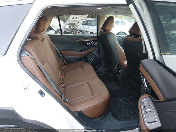 2025 SUBARU OUTBACK TOURING XT — I8