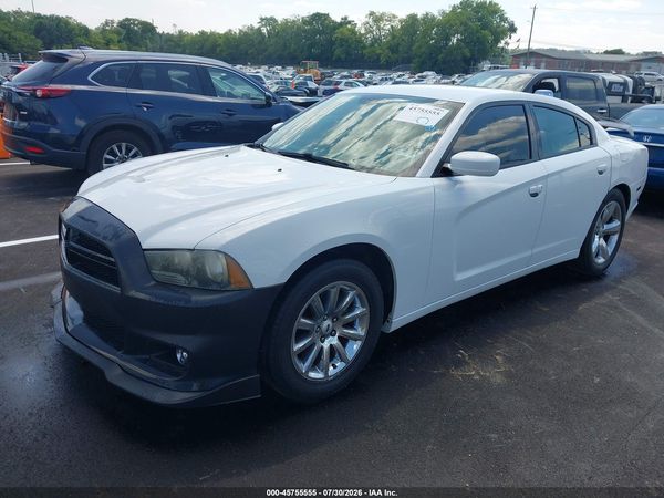 2014 DODGE CHARGER SE