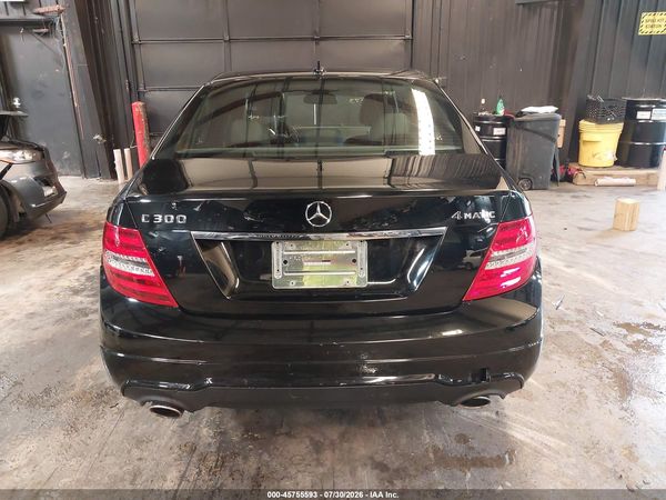 2013 MERCEDES-BENZ C 300 SPORT 4MATIC