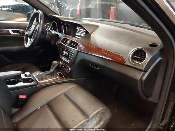 2013 MERCEDES-BENZ C 300 SPORT 4MATIC