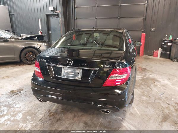 2013 MERCEDES-BENZ C 300 SPORT 4MATIC