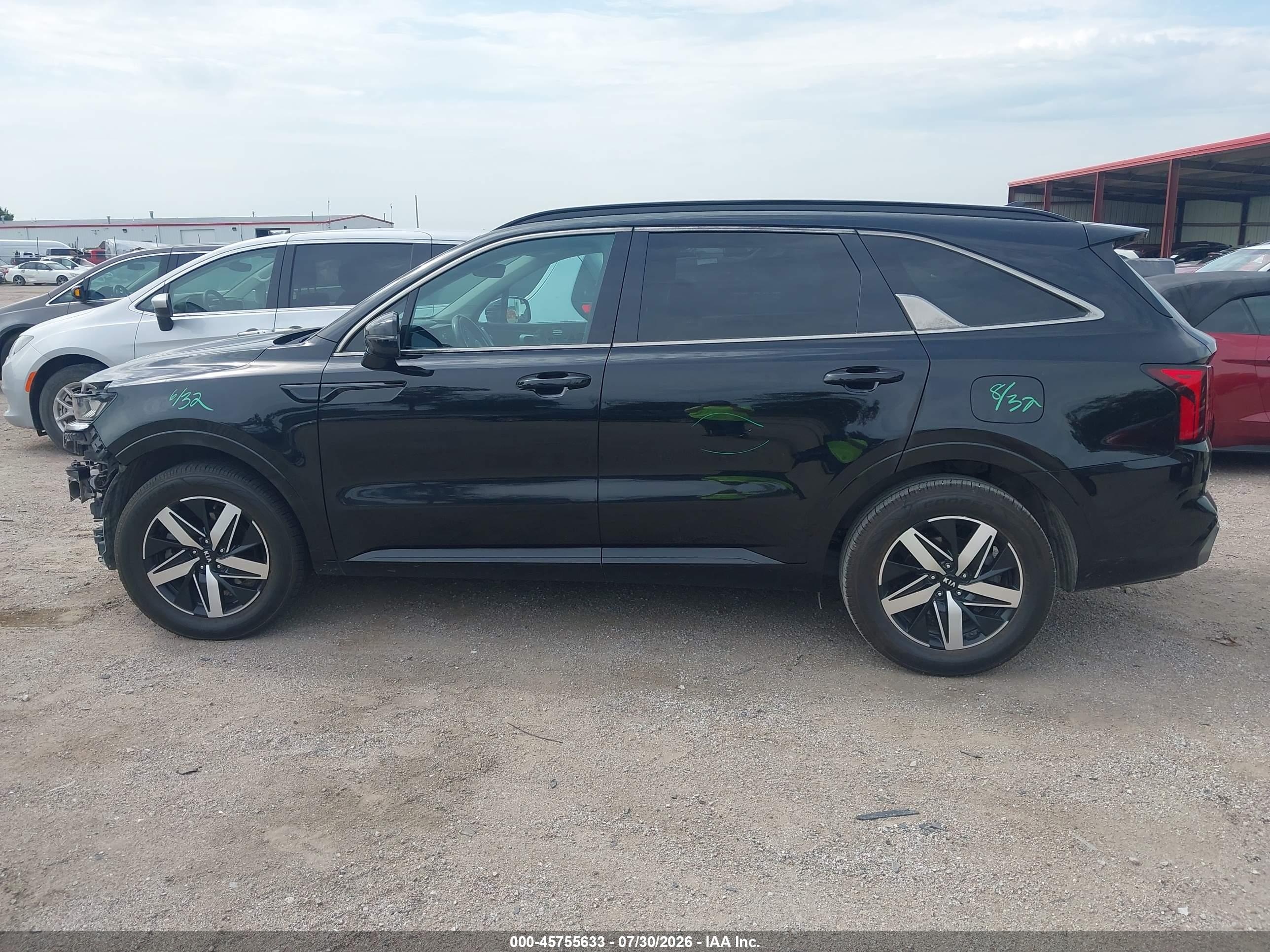 2021 KIA SORENTO EX
