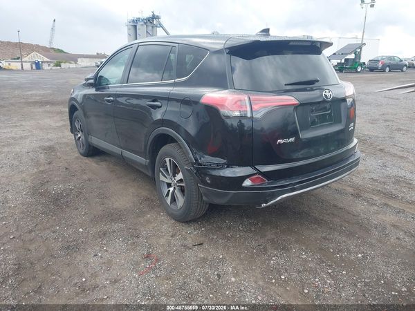 2018 TOYOTA RAV4 XLE