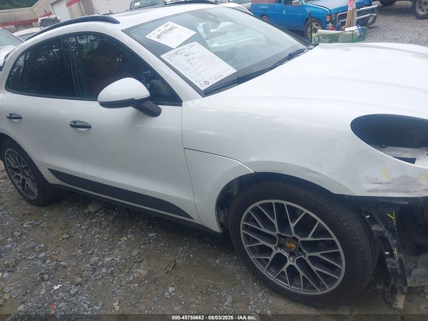 2018 PORSCHE MACAN SPORT EDITION
