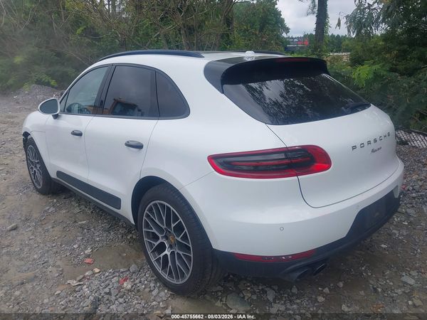 2018 PORSCHE MACAN SPORT EDITION