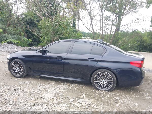2020 BMW 530I