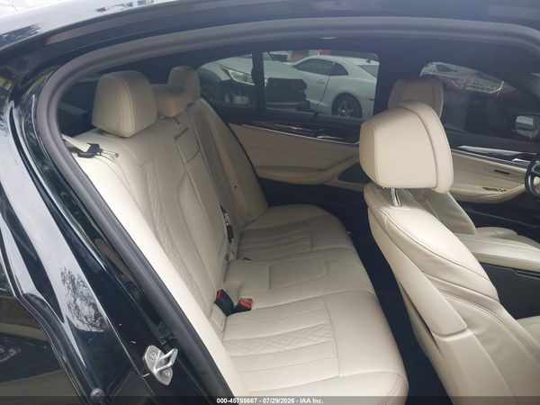 2020 BMW 530I