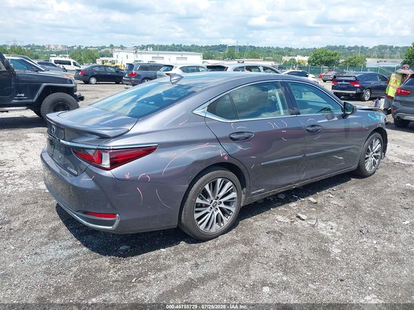2021 LEXUS ES 300H 300h Premium