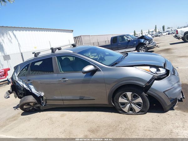 2018 KIA NIRO LX