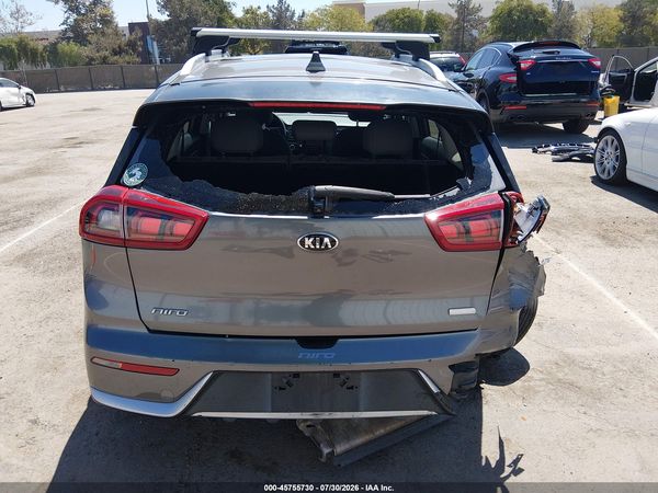 2018 KIA NIRO LX