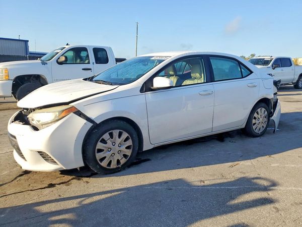 2015 TOYOTA COROLLA