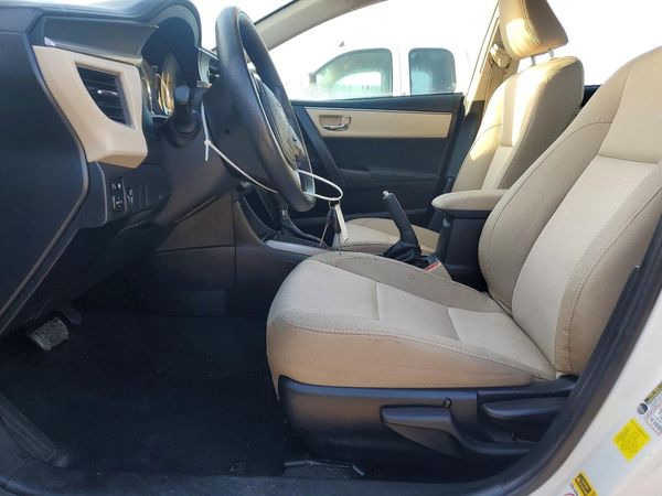 2015 TOYOTA COROLLA