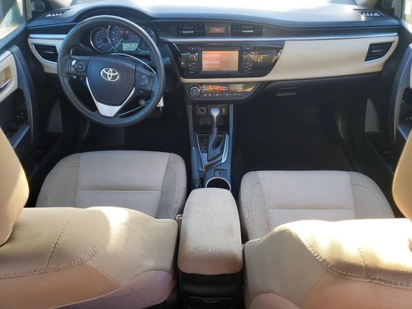 2015 TOYOTA COROLLA