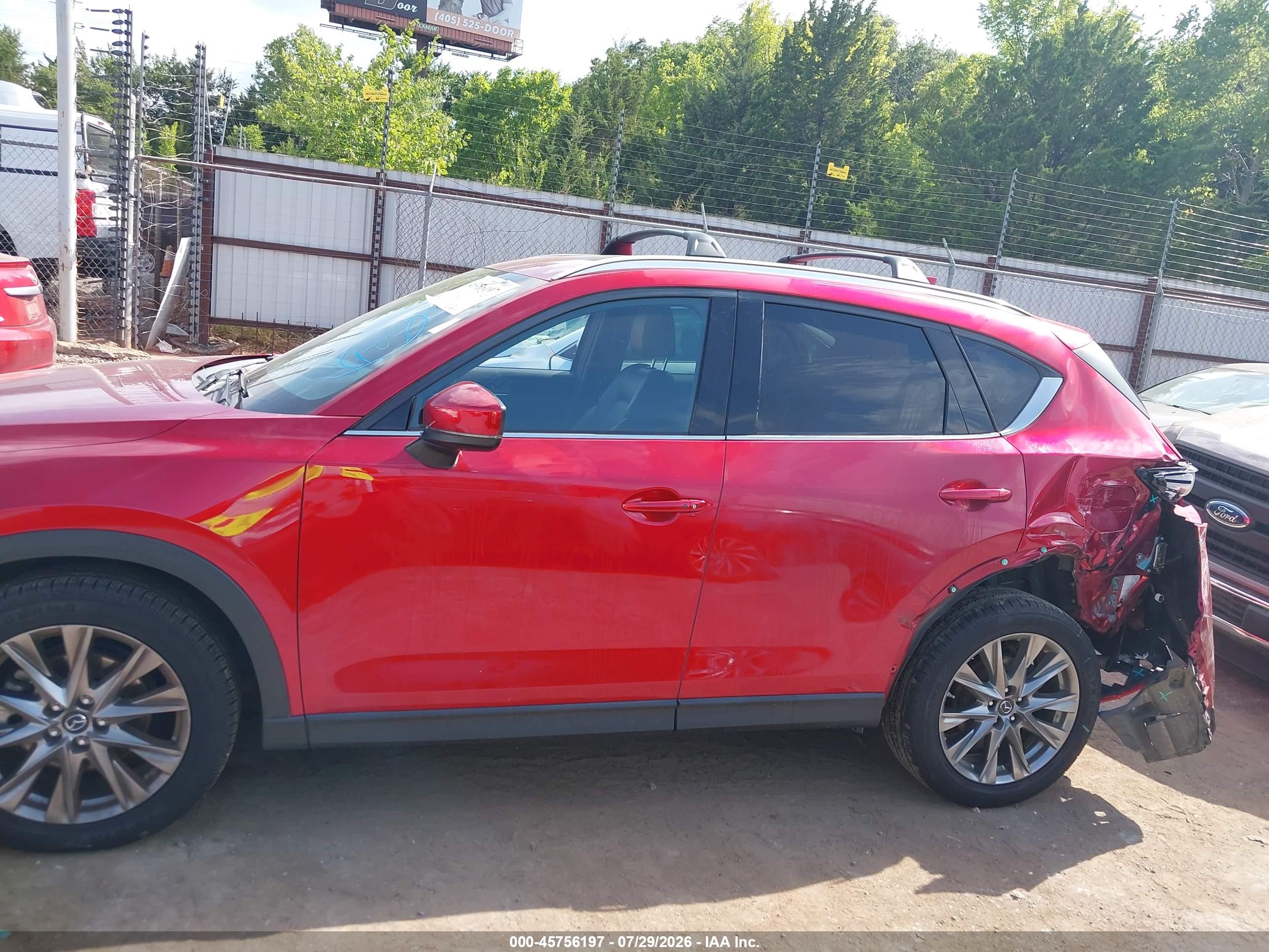 2019 MAZDA CX-5 SIGNATURE