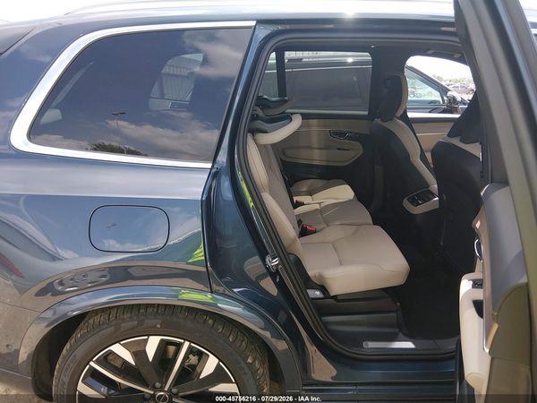2026 VOLVO XC90