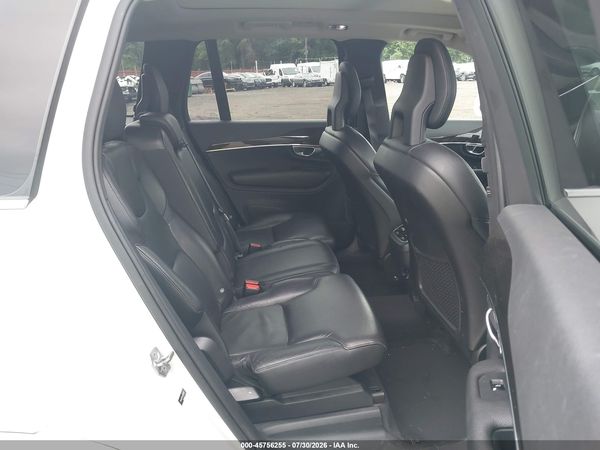2018 VOLVO XC90 T6 MOMENTUM
