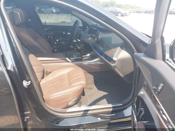 2025 BMW I7 EDRIVE50