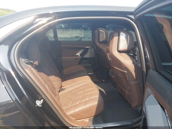 2025 BMW I7 EDRIVE50