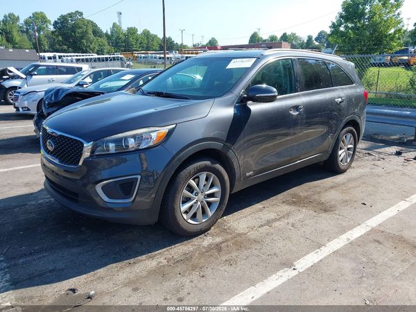 2017 KIA SORENTO 2.4L LX