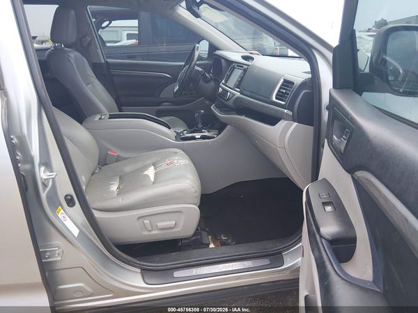 2018 TOYOTA HIGHLANDER LIMITED