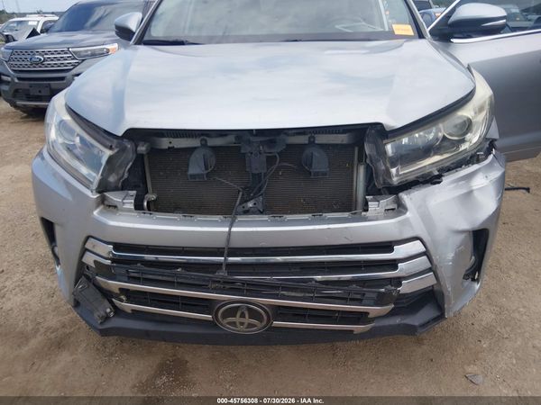 2018 TOYOTA HIGHLANDER LIMITED