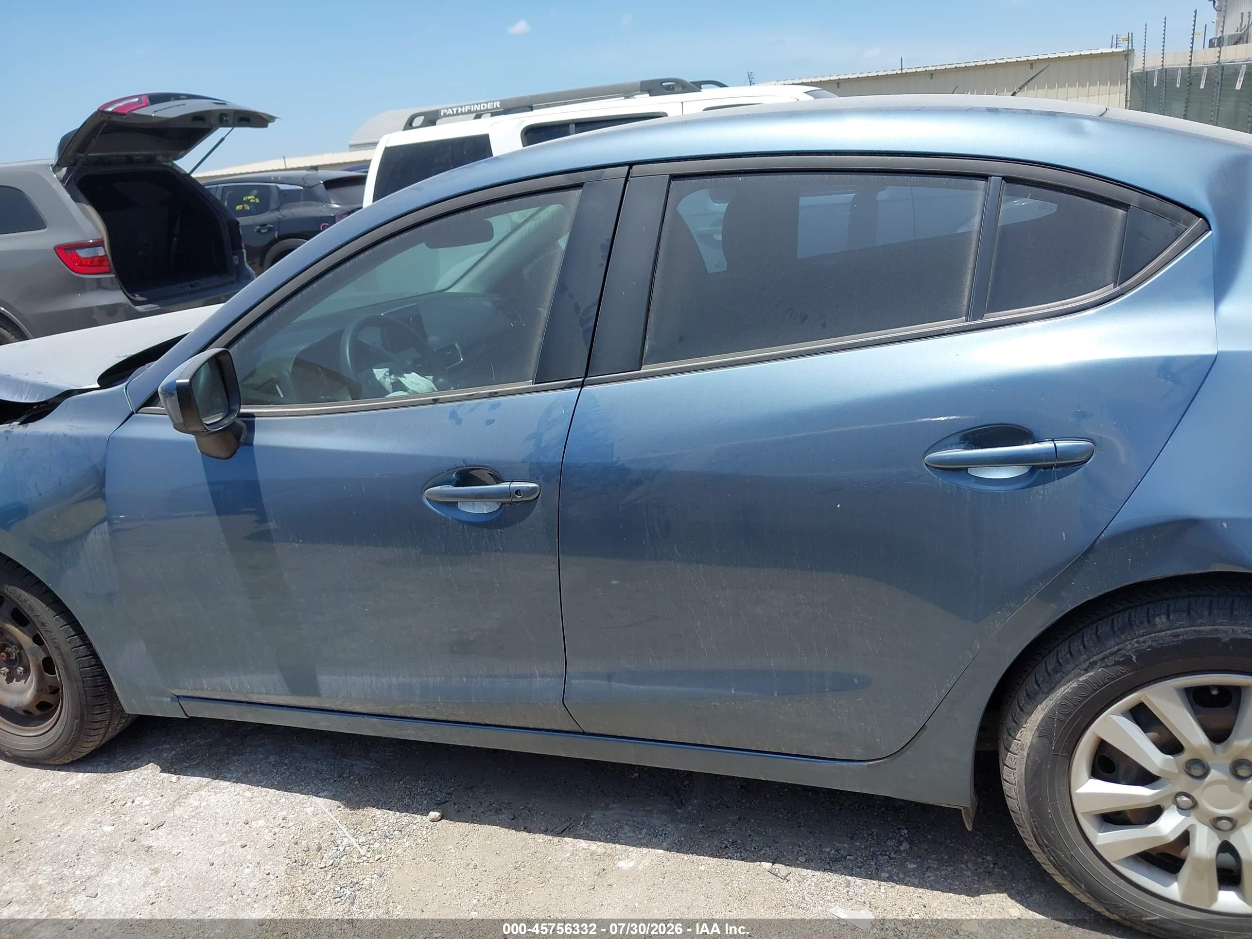 2016 MAZDA MAZDA3 I SPORT