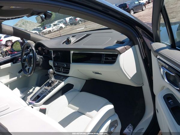 2021 PORSCHE MACAN S