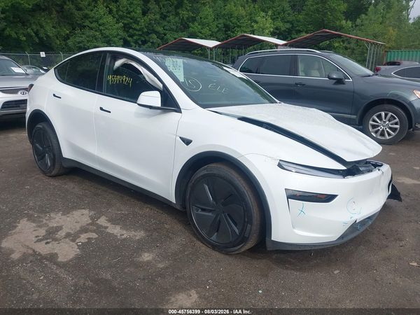 2026 TESLA MODEL Y