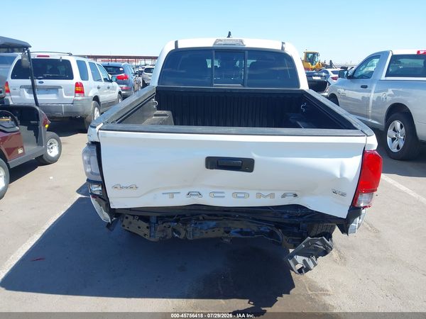 2022 TOYOTA TACOMA SR V6