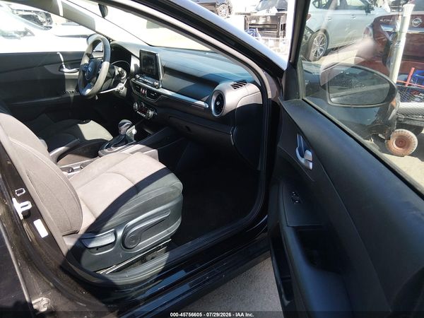 2019 KIA FORTE LXS