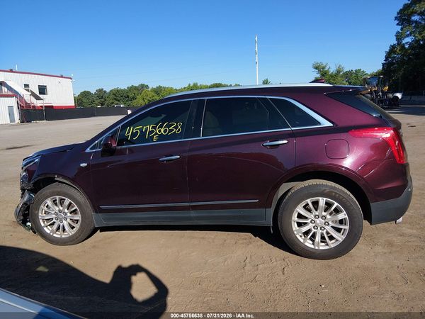 2017 CADILLAC XT5 STANDARD