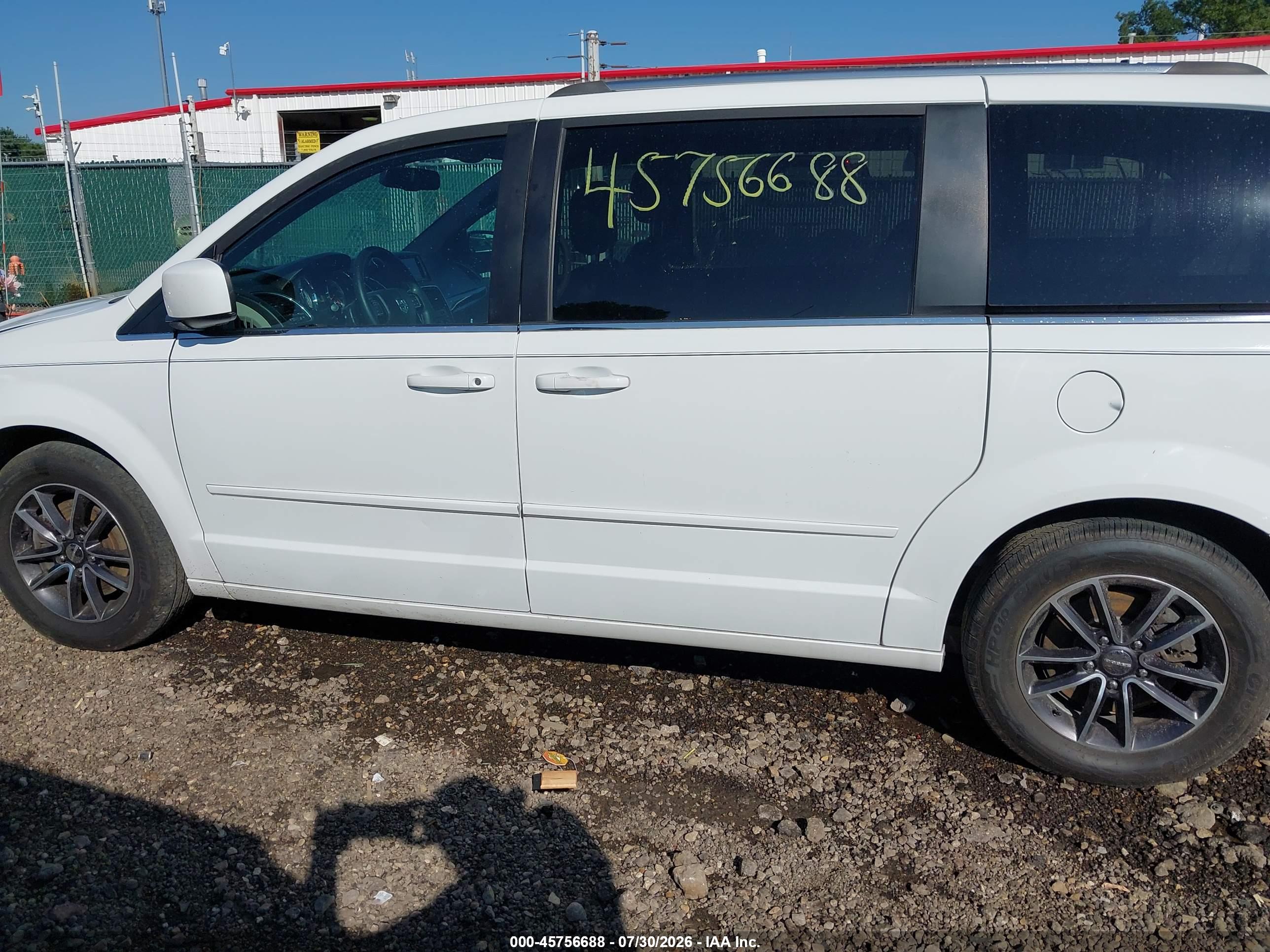 2017 DODGE GRAND CARAVAN SXT