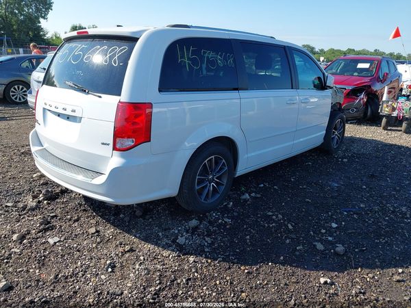 2017 DODGE GRAND CARAVAN SXT