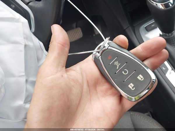 2018 CHEVROLET EQUINOX LT — I11