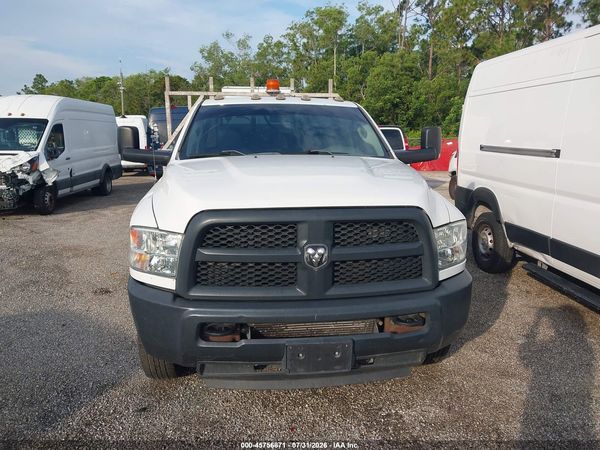 2018 RAM 3500 CHASSIS TRADESMAN/SLT