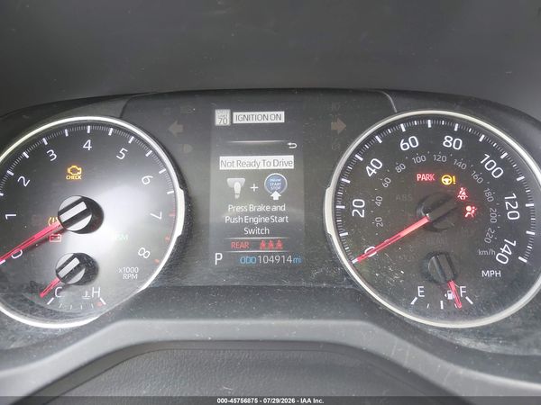 2020 TOYOTA RAV4 XLE