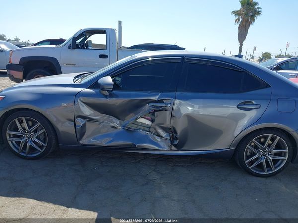 2016 LEXUS IS 200T