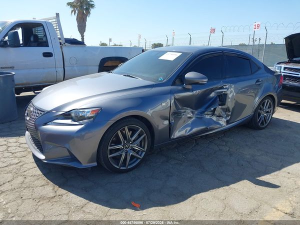 2016 LEXUS IS 200T