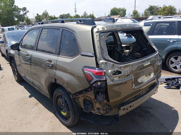 2025 SUBARU FORESTER PREMIUM — I3