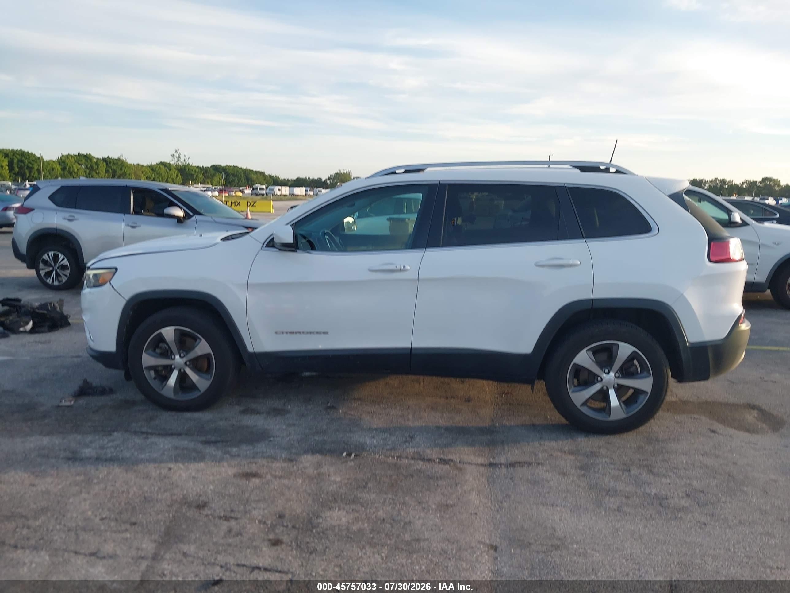 2019 JEEP CHEROKEE LIMITED 4X4