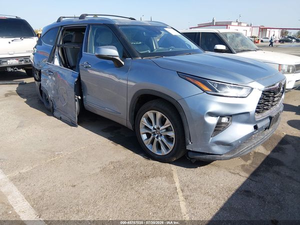 2022 TOYOTA HIGHLANDER LIMITED