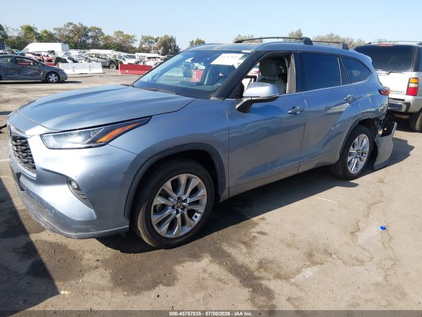 2022 TOYOTA HIGHLANDER LIMITED