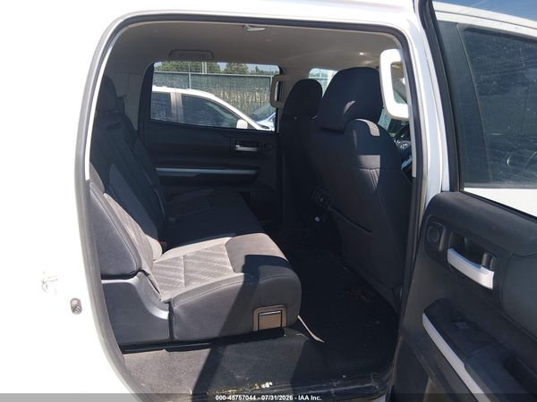 2018 TOYOTA TUNDRA SR5 5.7L V8