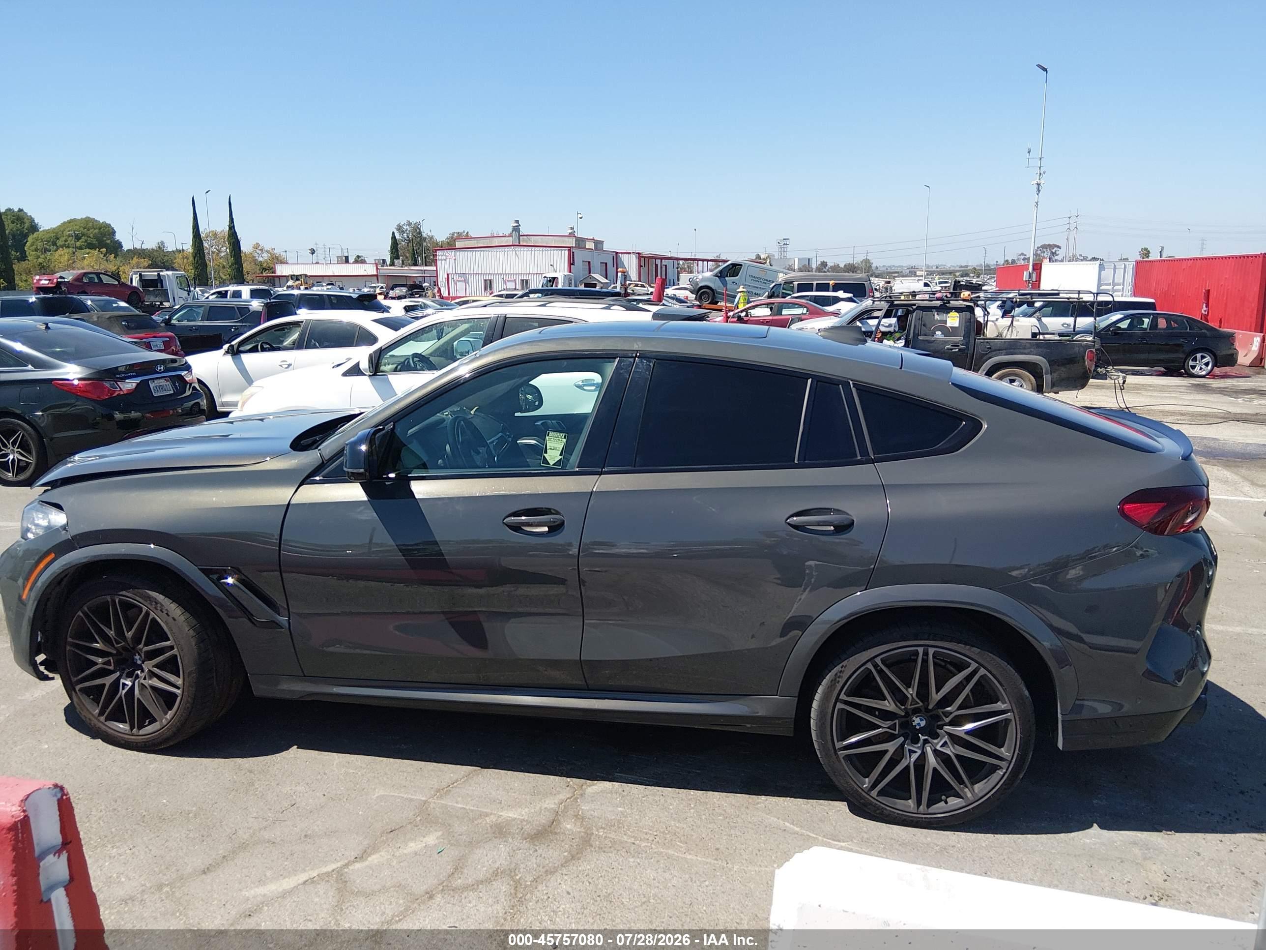 2022 BMW X6 M X6 M/M Competition