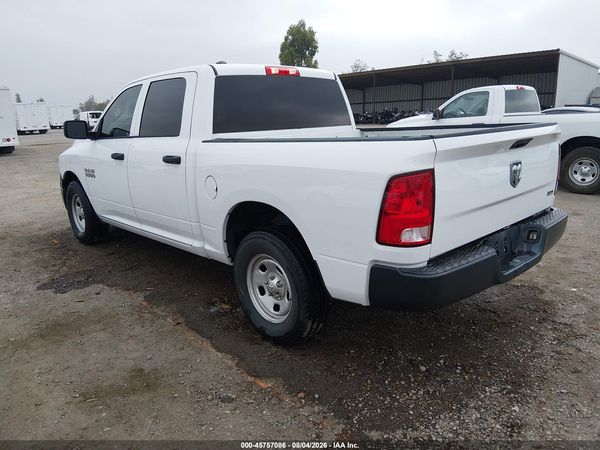 2018 RAM 1500 ST