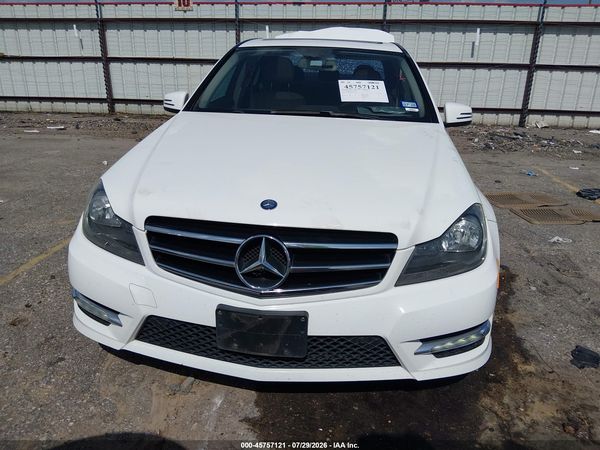 2014 MERCEDES-BENZ C 250 SPORT